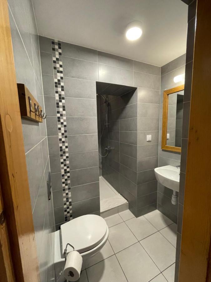 Hotel Gosciniec Ozna Kiczora Exterior foto